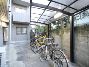 エレグランセ学芸大：駐輪場