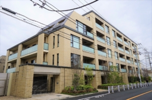 プラウド目黒東が丘：外観