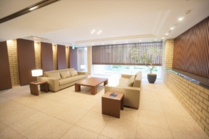 プラウド目黒東が丘：ロビー