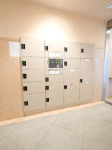 プラティーク三軒茶屋：宅配ボックス